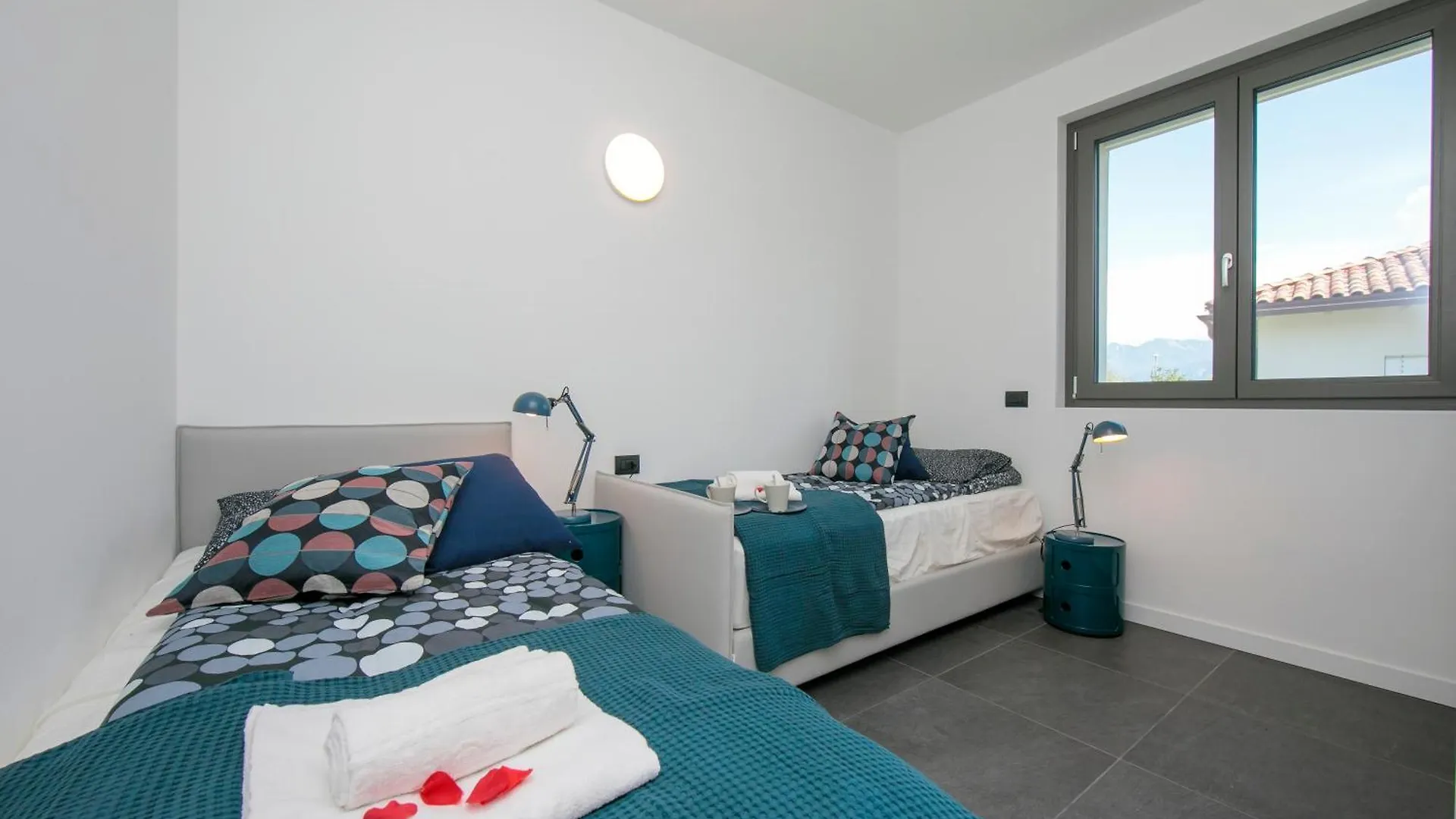 Sant' Agata Bellavista Apartment Ossuccio 0*,  Italy